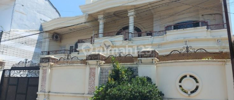 Dijual Rumah Makassar Sekitar Jalan Veteran, Jl Onta, Jl Tupai 1