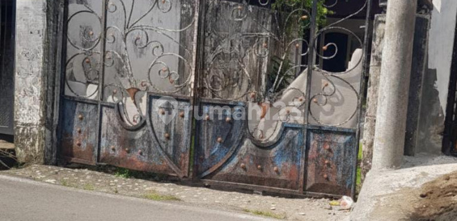 For Sale House in Makassar, around Opu Daeng Risadju Street, Baji Areng Street, Andi Mangerangi Street 1