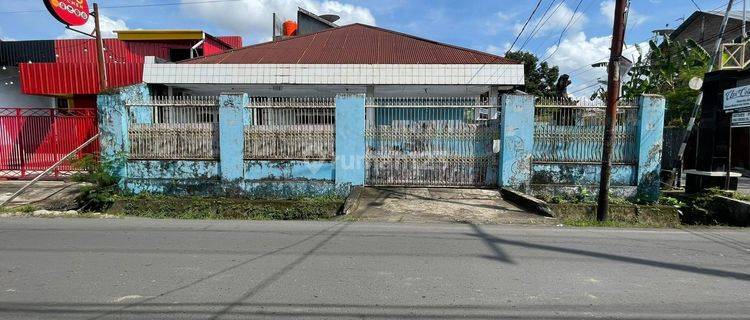 Rumah di Sekitar Jl Mallengkeri, Jl Dg Tata, Makassar 1