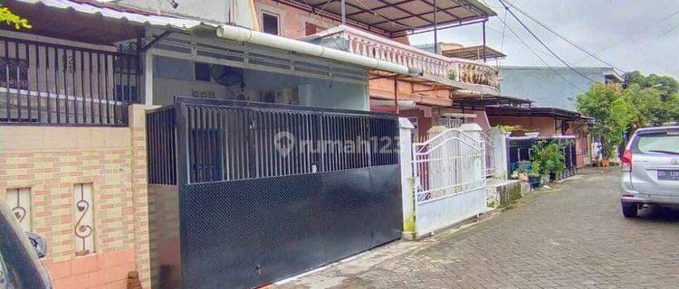 Rumah di Sekitar Jalan Letjen Hertasning, Jalan Minasa Upa

, Makassar 1