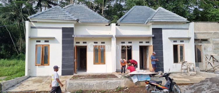 RUMAH SIAP HUNI MURAH DP 0% DI SECANG MAGELANG 1