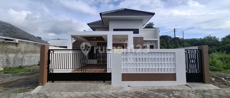 Rumah Cantik Unit Ready Dekat Stadion Maguwo 1
