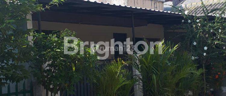 Rumah perbatasan dengan Jakarta Barat 1