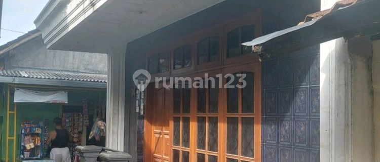 Rumah Perkampungan Pusat Kota 1