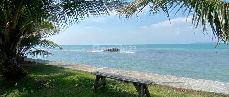 Villa Tua Depan Pantai Yang Indah Hitung Tanah di Anyer Serang 1