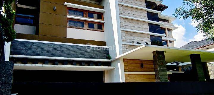 Rumah Bagus Full furnished Batununggal Bandung  1