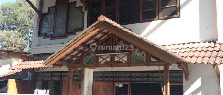 Rumah Siap Huni Strategis Dago Pakar Bandung  1