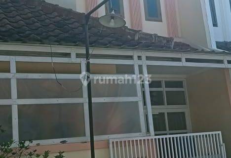 Rumah Minimalis 2 Lantai kiarasari Buahbatu Bandung  1