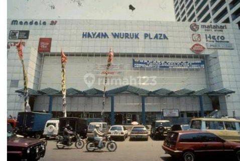 Dijual Plaza Hayam Wuruk di Jakarta Pusat di Bawah Njop 1