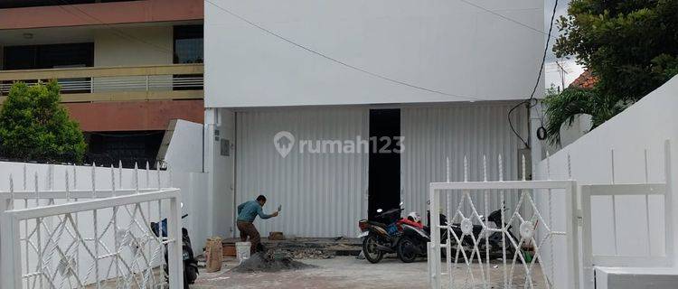 Rumah untuk usaha tengah kota Semarang  1