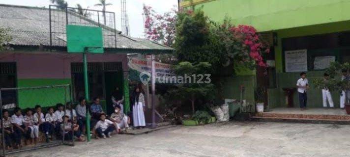 Dijual sekolah masih aktif di jalan utama Cimanggis Depok 1