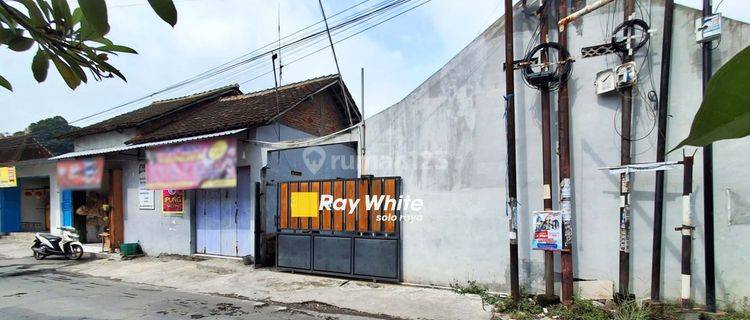 Rumah Gentan Dijual Bonus Kios Dan Kosan 1