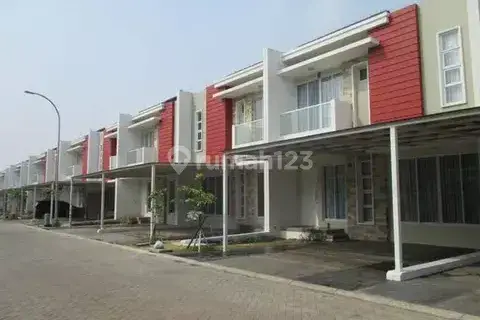 Disewakan Segera Rumah Cantik Uk 8x20 di Green Lake  1
