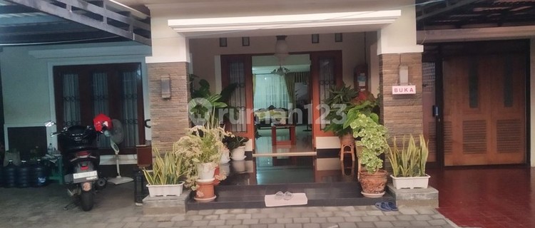 Ready-to-Occupy House in the Housing Complex - Strategic Location in Nogotirto, Gamping, Sleman 1