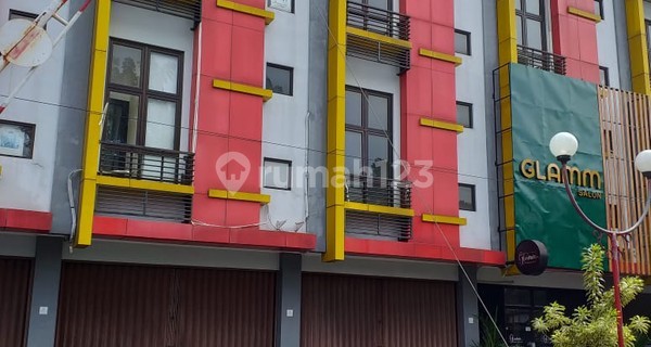 Premium Ruko on Main Seturan Road, Super Strategic Near Campus & Mall, Caturtunggal, Depok, Sleman 1