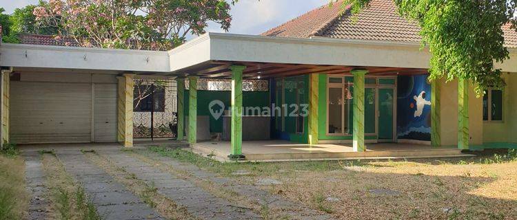 Rumah di Jl Kaliurang Dekat Ugm Cocok Untuk Kantor Atau Cafe 1