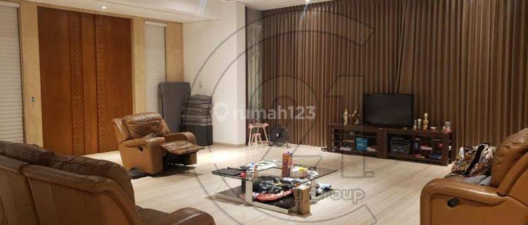 Dijual Cepat Rumah Mewah di Pik Mediterania Boulevard 3,5 Lantai 1