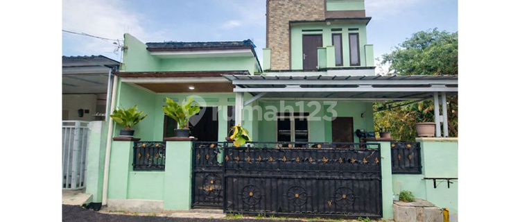 Disewa Rumah Mewah Tahunan 2 Lantai Bagus Siaphuni Cibinong Bogor 1
