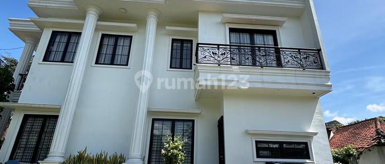 DIJUAL RUMAH MEWAH BAGUS VIEW TERBAIK HOOK HARGA NEGO SENTUL CITY 1
