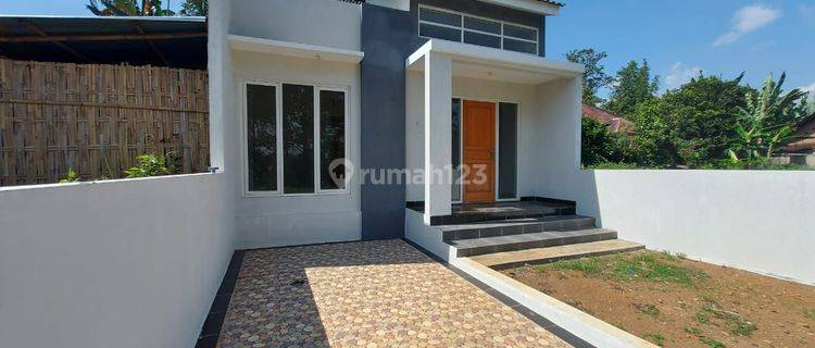 RUMAH READY CANTIK MEGAH SALATIGA 1