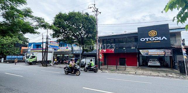 RUANG USAHA HITUNG TANAH DI PINGGIR JL CIPUTAT RAYA, KEBAYORAN LAMA, JAKARTA SELATAN 1