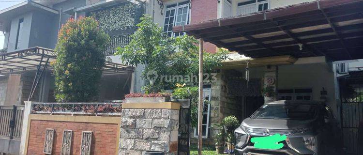 Dijual Rumah Asri Dalam Komplek Area Tajem Maguwo Semi Furnished 1