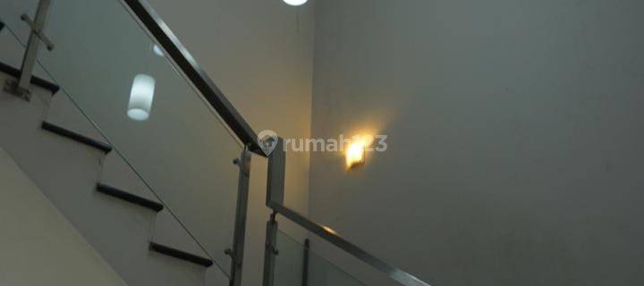 Dijual Rumah Lux Batununggal  1