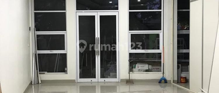 For Rent: Shop House for Business on Main Road Baros Cimahi 1