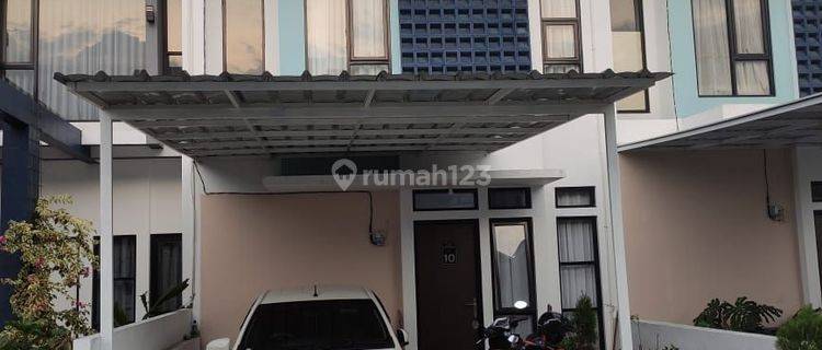 Disewakan Rumah Minimalis 2 Lantai Bojongsoang Bandung  1