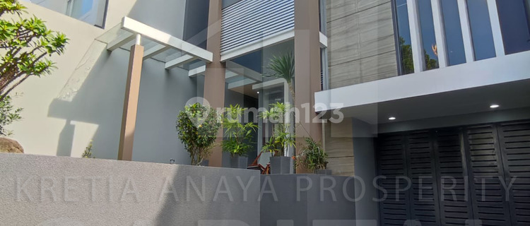 Rumah Minimalis Lux Fully Furnished di Setraduta 1