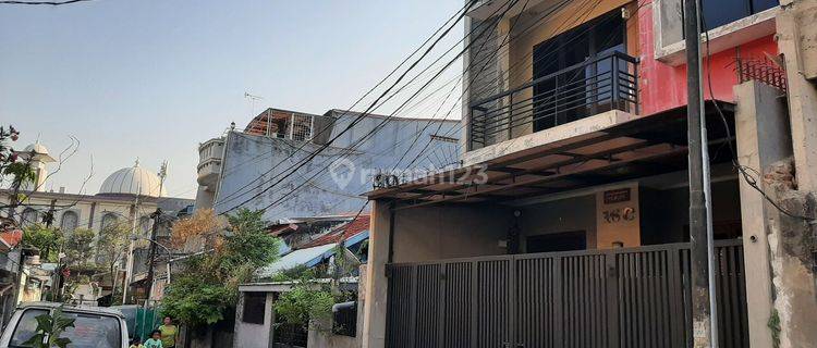 Rumah 2lt msh bagus sdh SHM hrg 2,9m nego 1