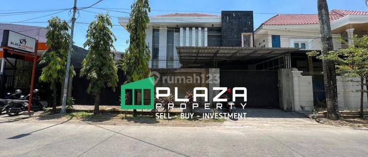 Dijual  Rumah mewah full Furnished di jalan Mapala Raya,makassar (rd), Panakukkang 1