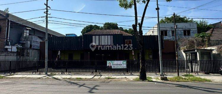 Disewakan Rumah Di Jl. Amanagappa, Makassar Cocok Untuk Cafe(alfi) 1