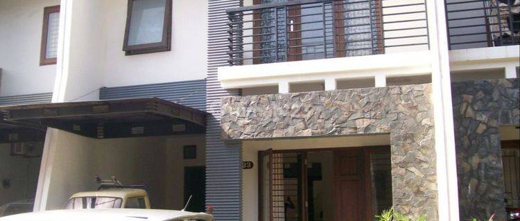 Disewakan Rumah2lt di Jl. Hertasning, Makassar Town Square , Makassar (ar) 1