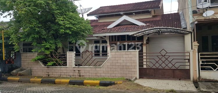 Disewakan Rumah di Panakkukang Kompleks Tulip Makassar (Mm) 1