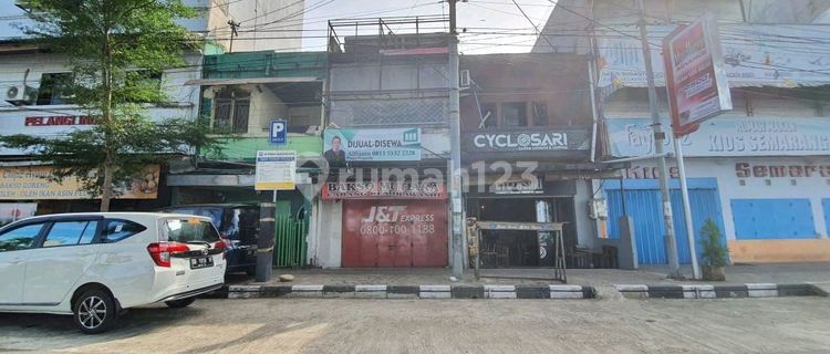 For Rent: Losari Beach Facing Shop in Entertainer Street, Makassar 1