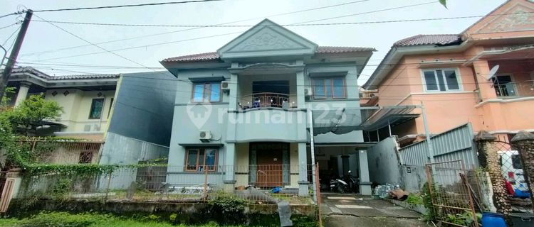 For Rent Renovated Luxury House In Azalea Housing Panakukkang Makassar (ready to occupy) 1