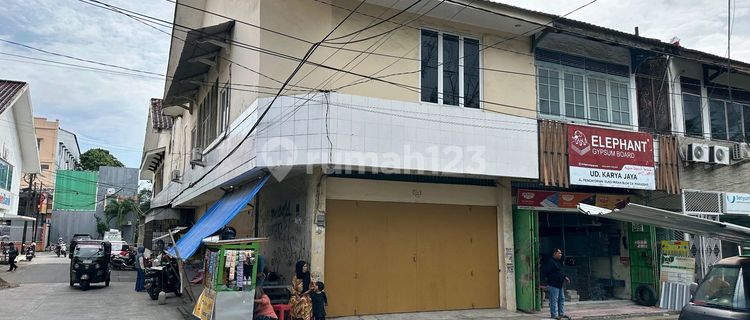 For Rent Shop House Position Hook Jl Pengayoman Makassar (Al) 1