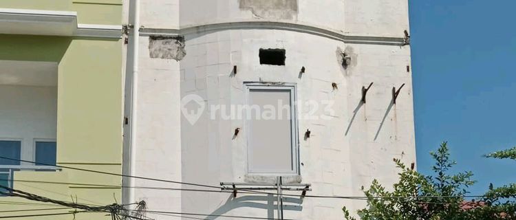 For Sale 3-Story Shop House in Lamadukkeleng, Makassar (negotiable) 1