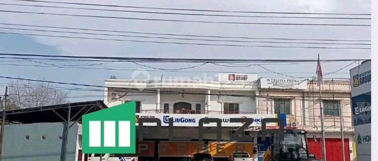 For Rent 3-Story Shop House on By Pass Kendari (Rs) 1