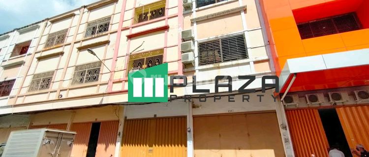 For Sale 3-Story Shop House in City Center Jl Bulusaraung Square Makassar (ground floor) 1
