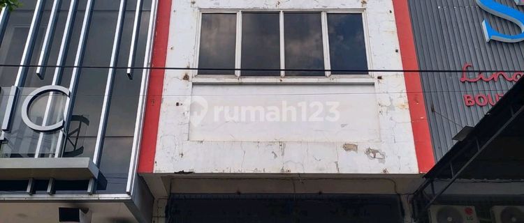 For Rent 3-Story Shop House at Jl Pengayoman, Makassar (floor) 1