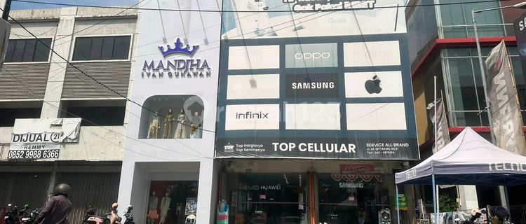 Disewakan Ruko 3lt Dijl Ap Pettarani'makassar(al) 1