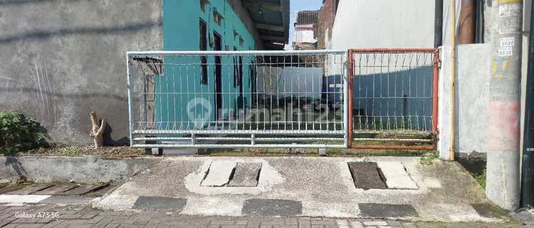 Sell Land Plot with Bonus Boarding House in Purwomukti 1