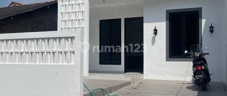 Jual Rumah Baru dan Ready di Kalipancur Manyaran 1
