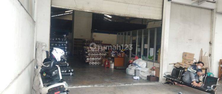 Dijual Gudang Bersih di Nanjung, 2 Lantai 1