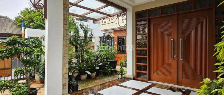 Kost Dan Rumah Mewah di Kebayoran Lama Dekat Stasiun 1