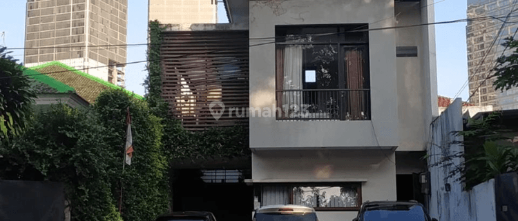 Kost 2 Lantai di Menteng Jakarta Pusat Surat SHM Area Strategis 1