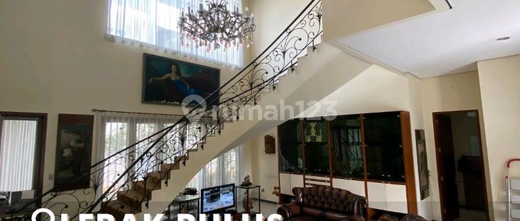 Beautiful House in Lebak Bulus Complex, South Jakarta 1