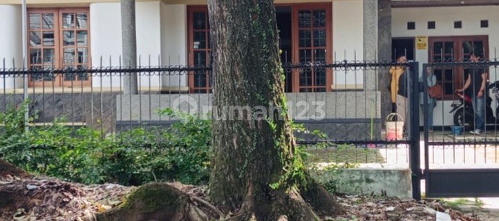 Rumah bagus siap huni di Bandung sudah SHM  1